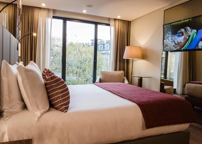 Hotel de 4 estrelas: Turim Oporto Hotel